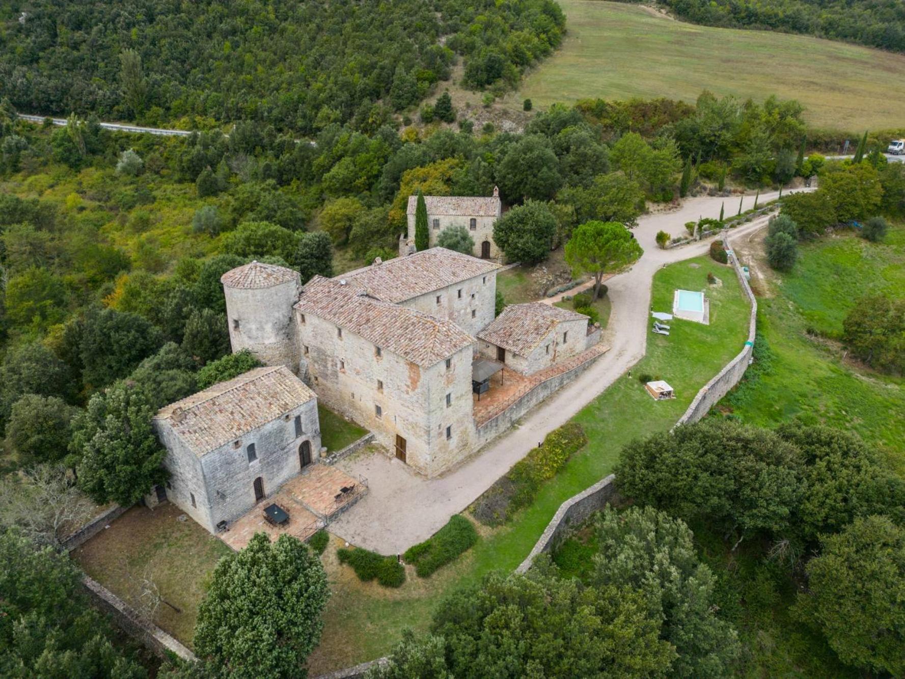 Castello Valenzino Bed & Breakfast Antognola Dış mekan fotoğraf