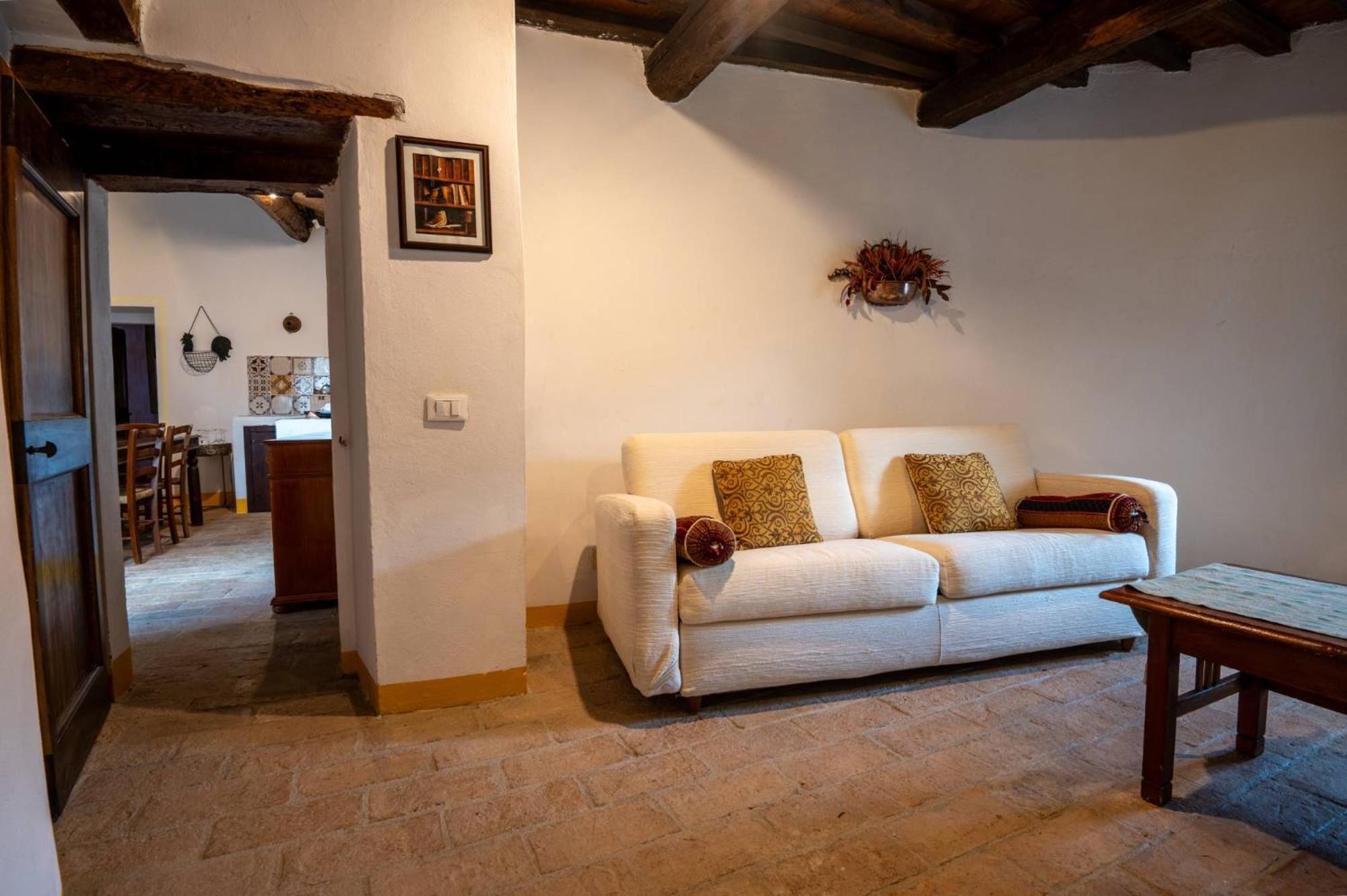 Castello Valenzino Bed & Breakfast Antognola Dış mekan fotoğraf