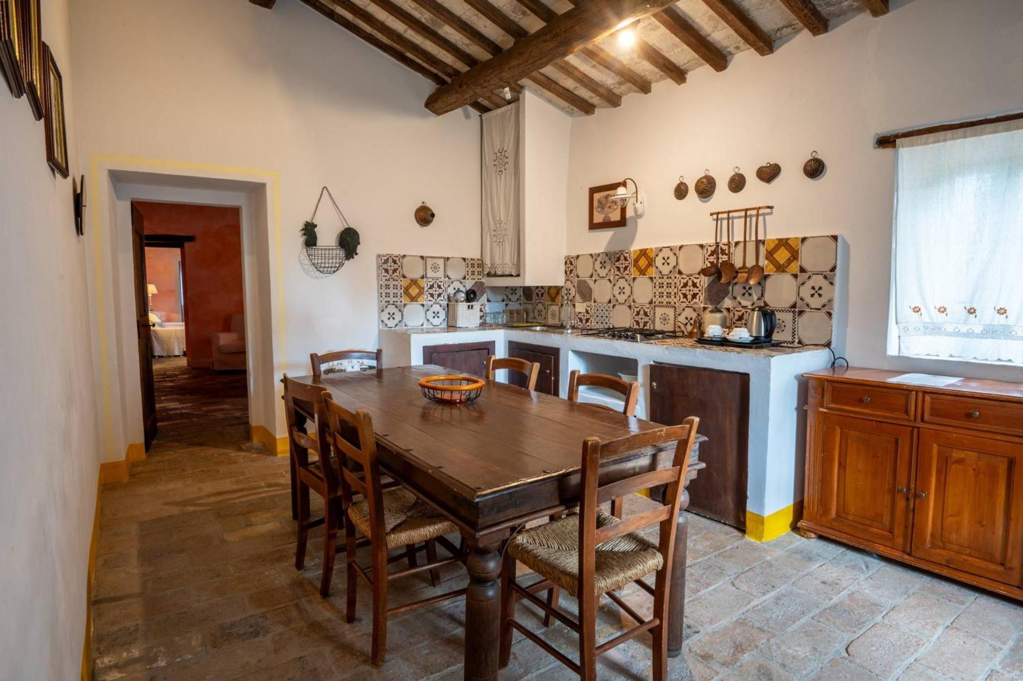 Castello Valenzino Bed & Breakfast Antognola Dış mekan fotoğraf