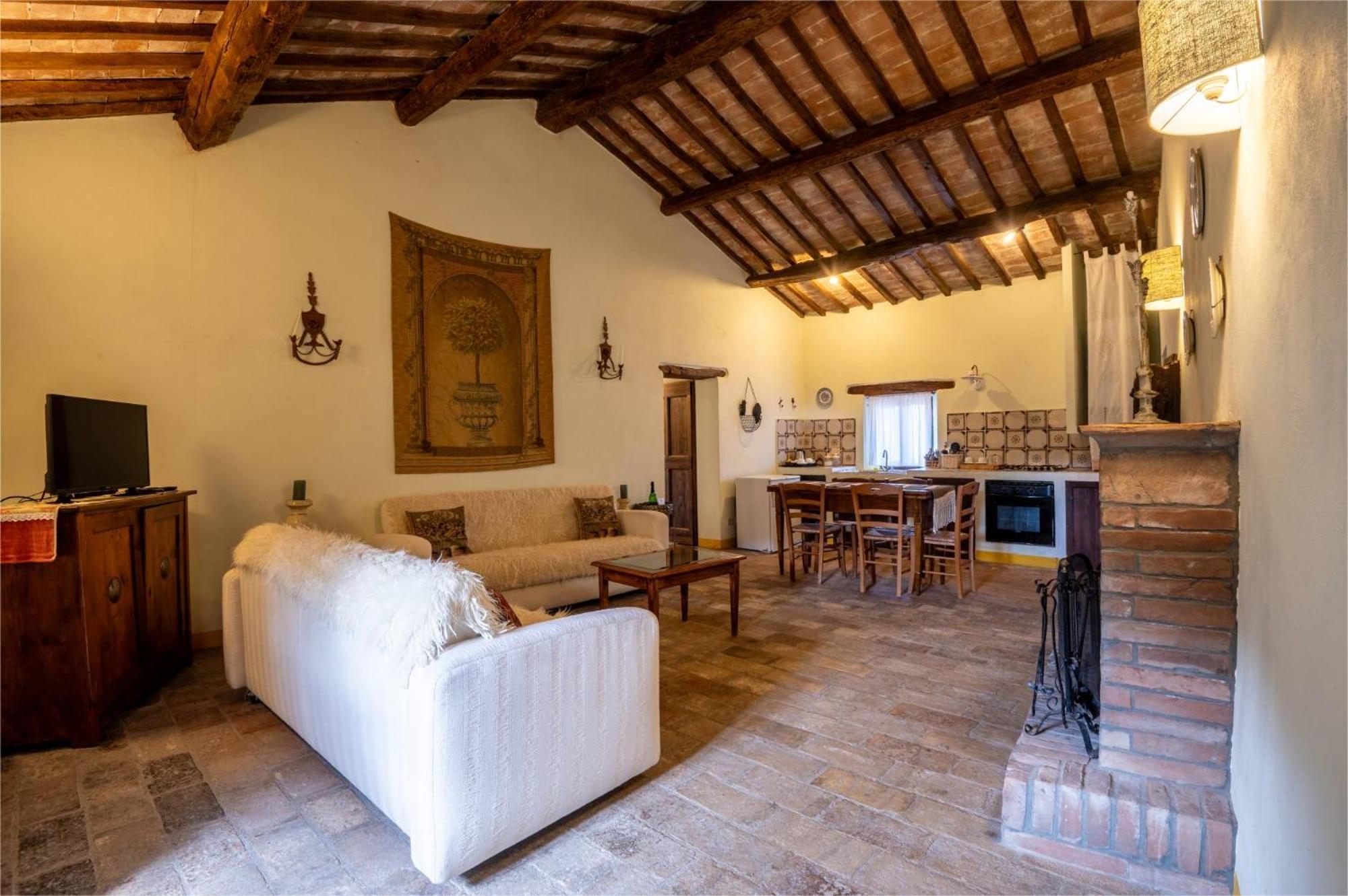 Castello Valenzino Bed & Breakfast Antognola Dış mekan fotoğraf