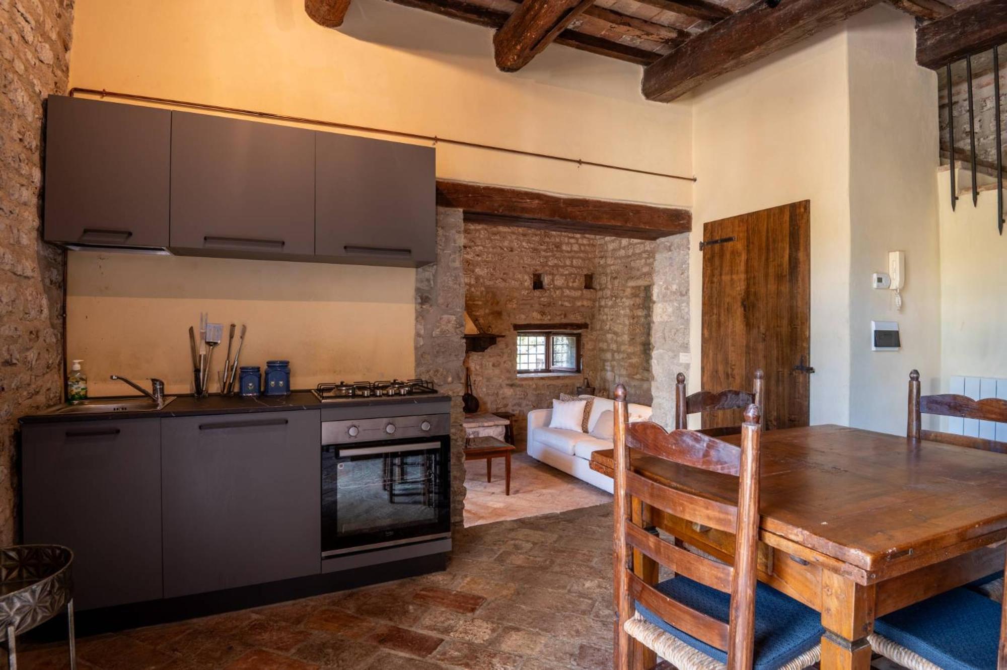 Castello Valenzino Bed & Breakfast Antognola Dış mekan fotoğraf